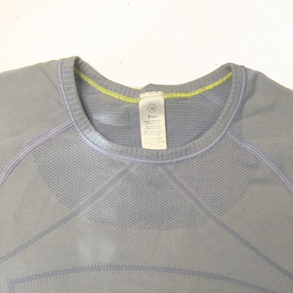 Active Tee - Picture 2 of 8